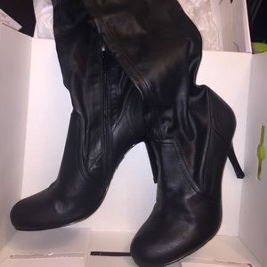 Nine West black knee high boots 10M